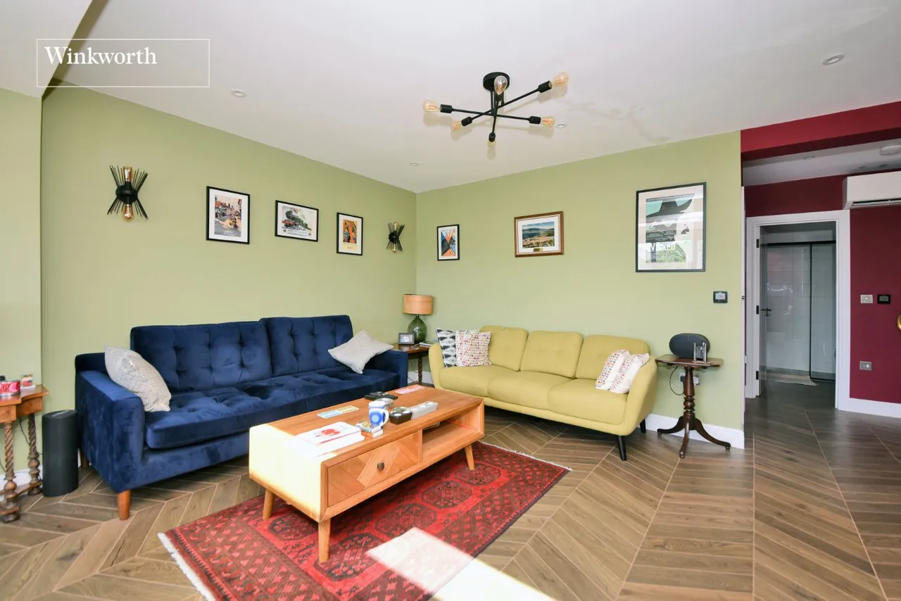 Moreton Road, Worcester Park, KT4, photo 5