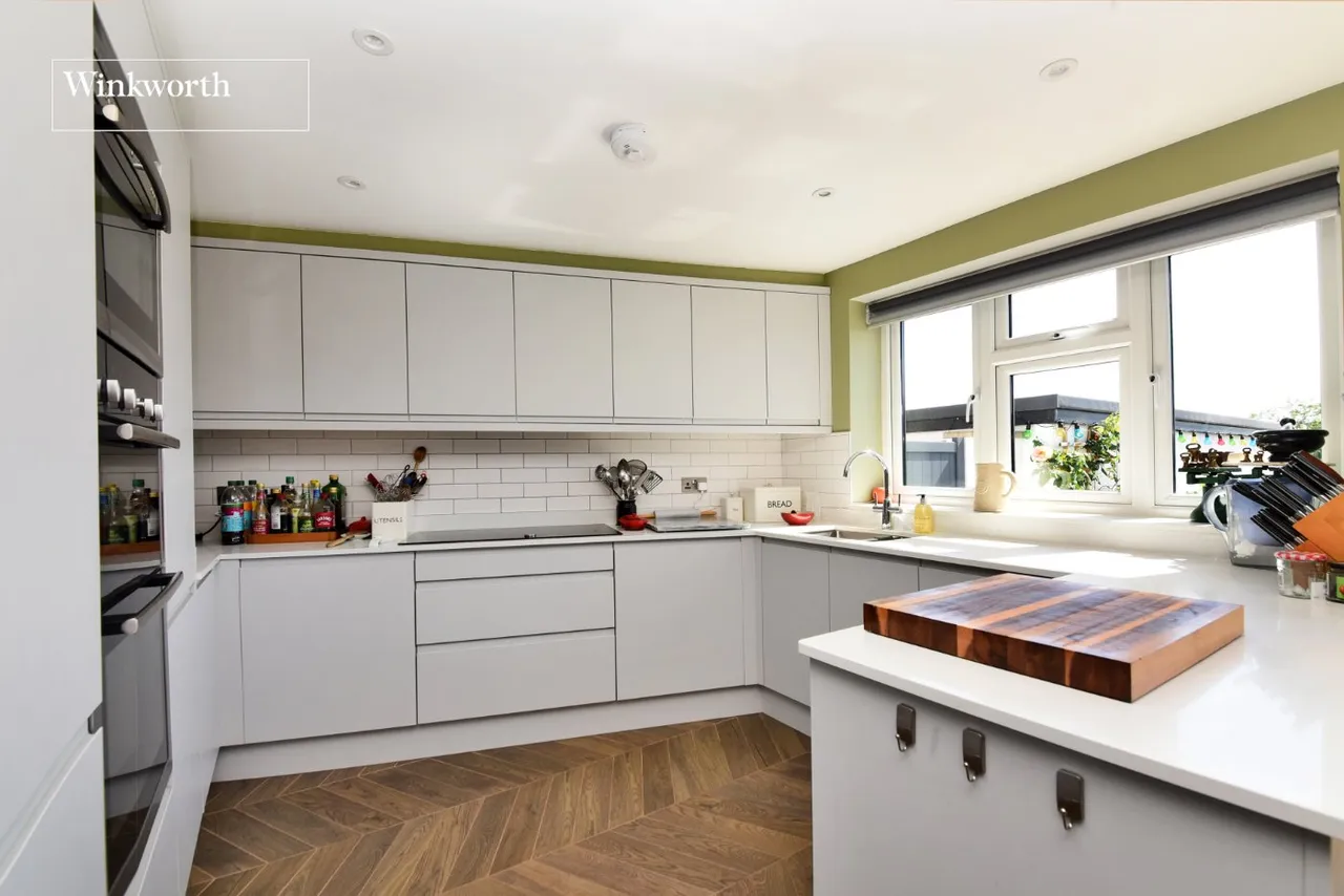 Moreton Road, Worcester Park, KT4, photo 8