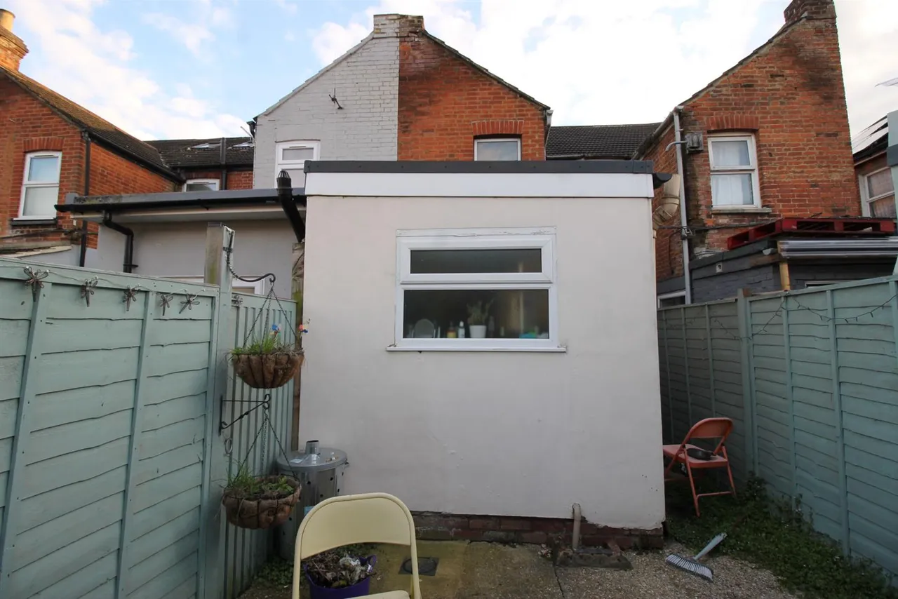 High Wycombe, Buckinghamshire, HP11 2RD, photo 10