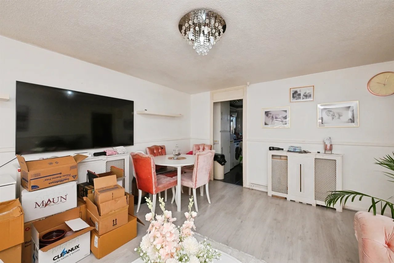 Groom Road, Broxbourne, EN10, photo 6