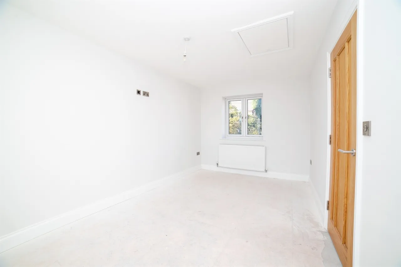 Devonshire Drive, Eastwood, NG16, photo 20