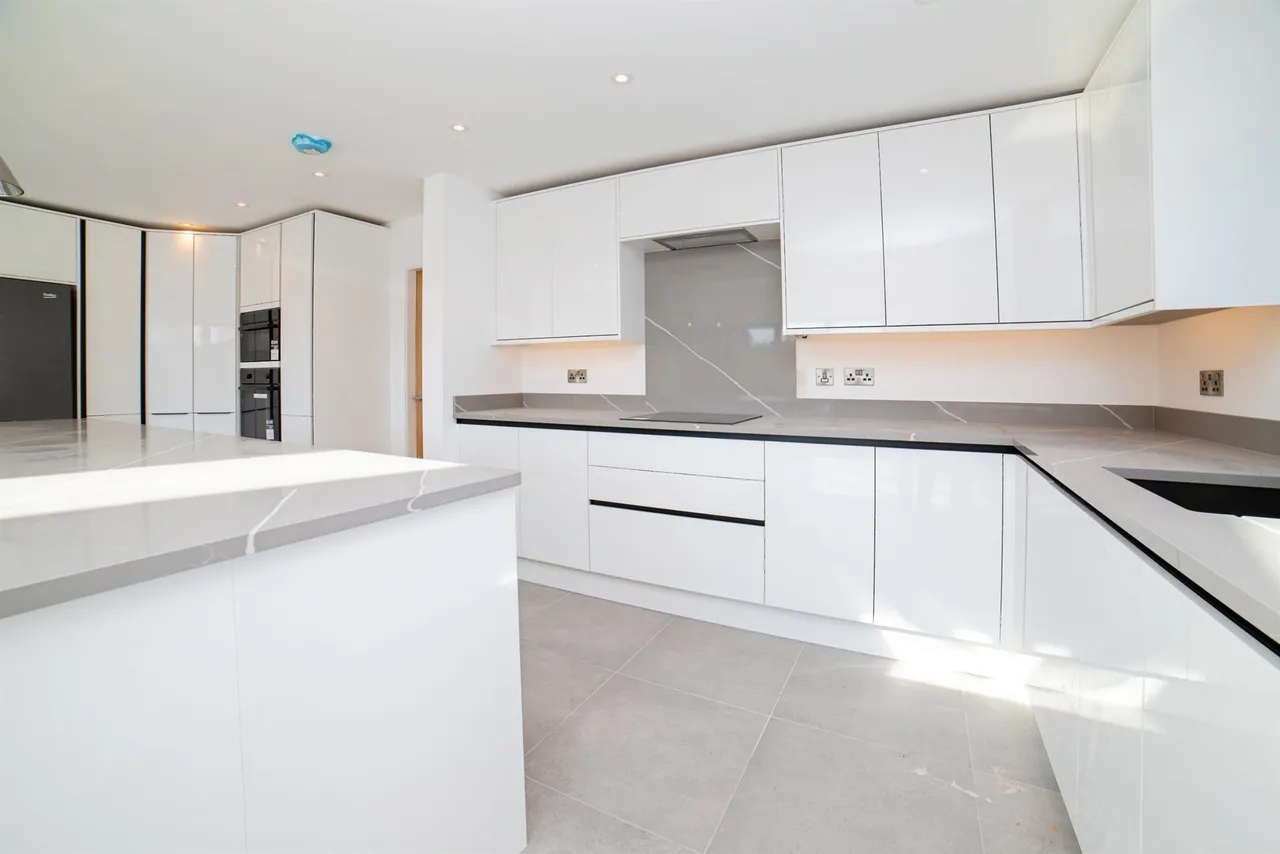 Devonshire Drive, Eastwood, NG16, photo 9