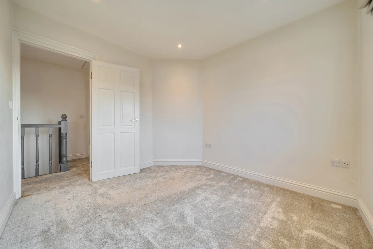 Cobland Road, SE12, photo 7