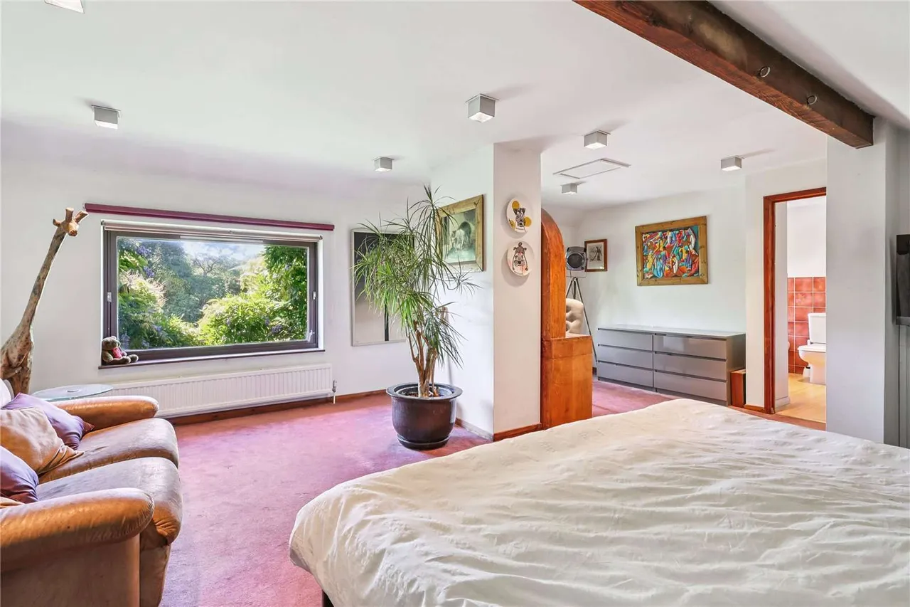 Ockham Road North, West Horsley, Leatherhead, Surrey, KT24 6PE, photo 9