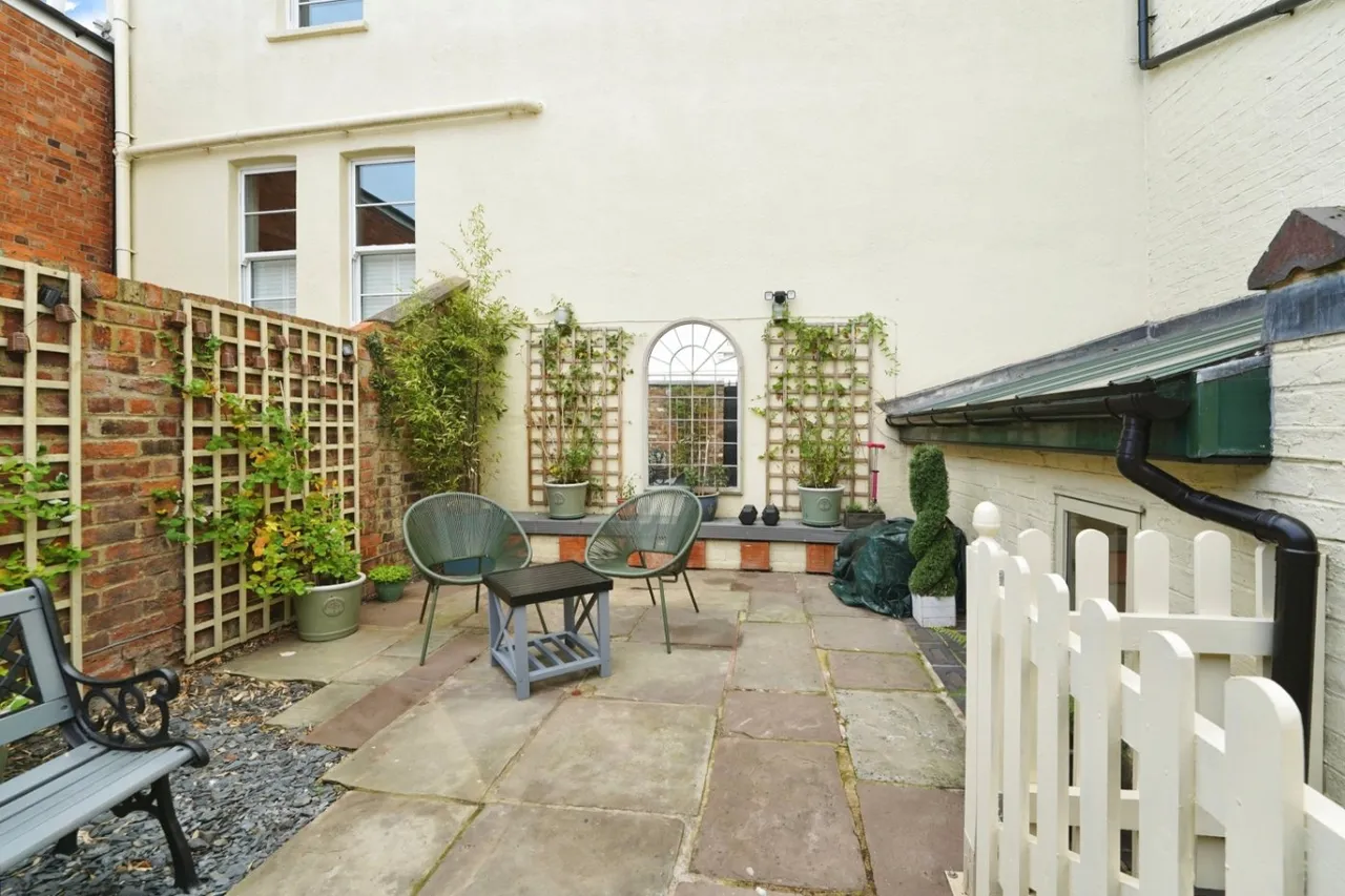 St. Lukes Road, Cheltenham, GL53, photo 17