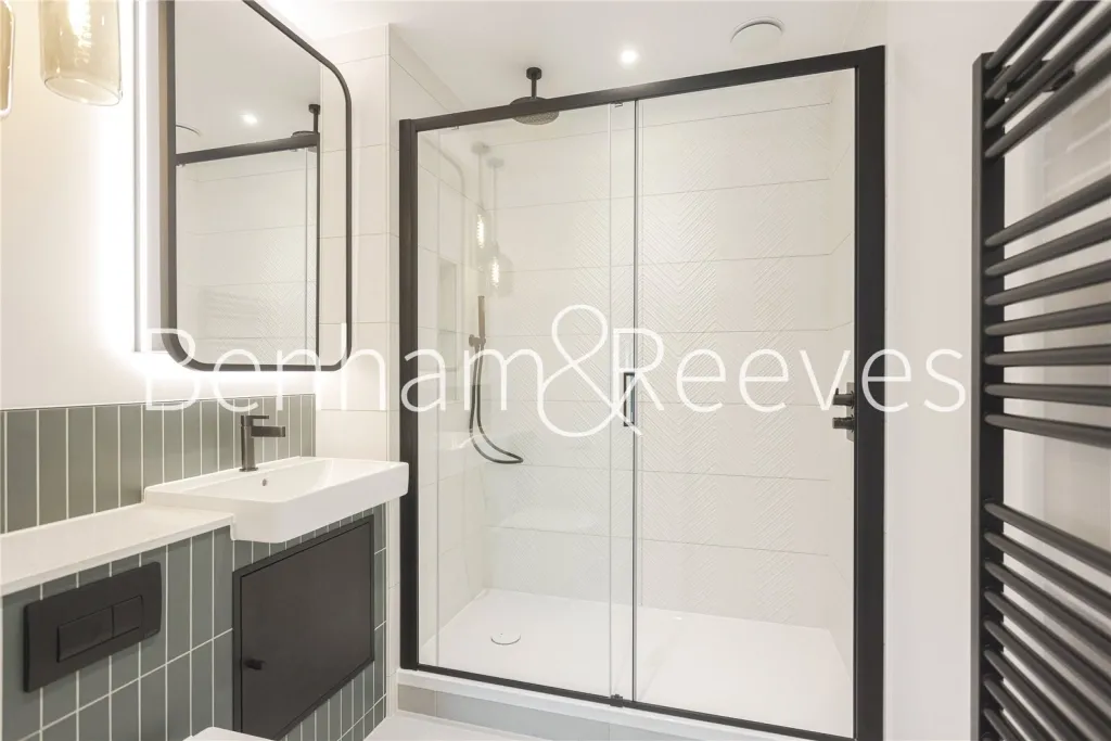 Cedrus Avenue, Southall, UB1, photo 11