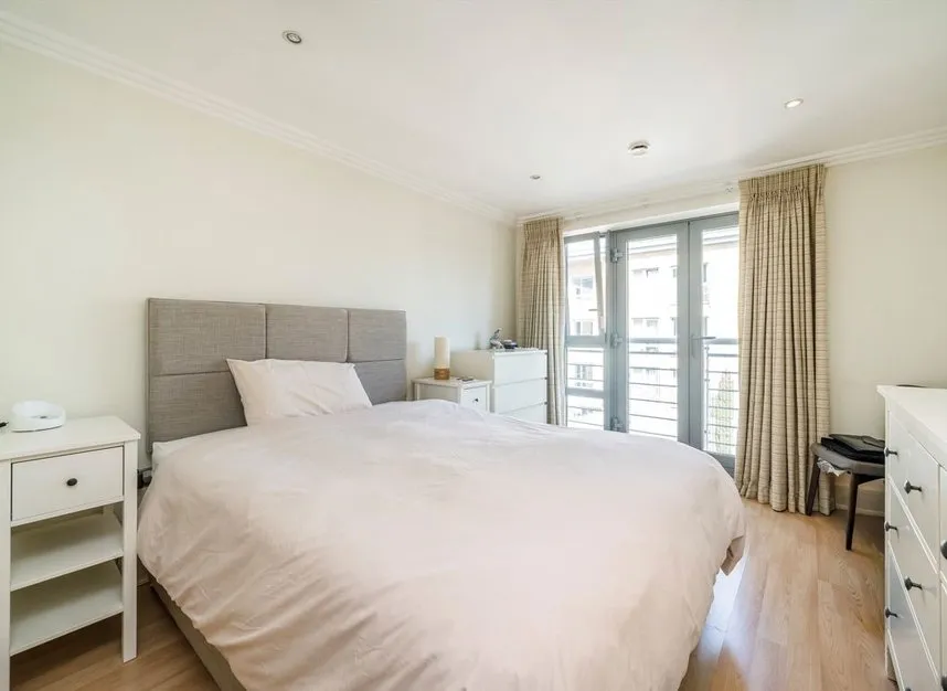 Tallow Road, Brentford, TW8, photo 5
