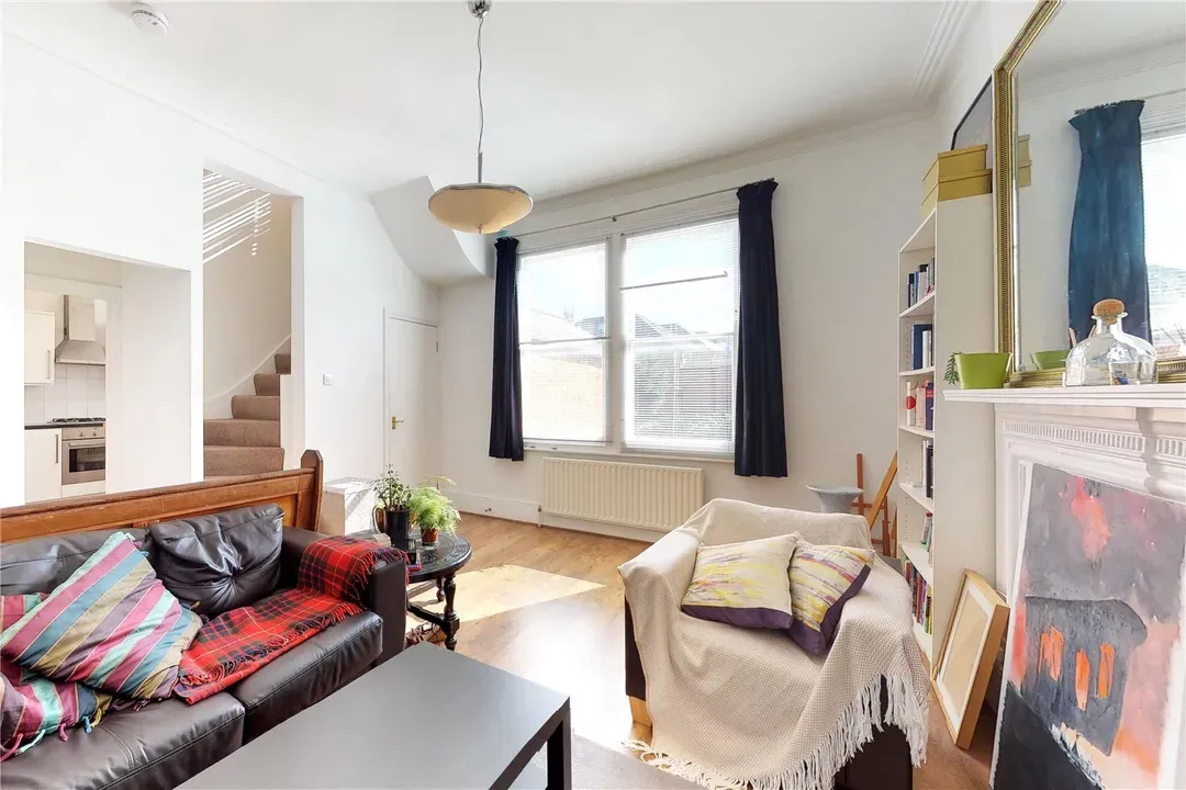 2 bed flat to rent — Manstone Road, Cricklewood, London, NW2