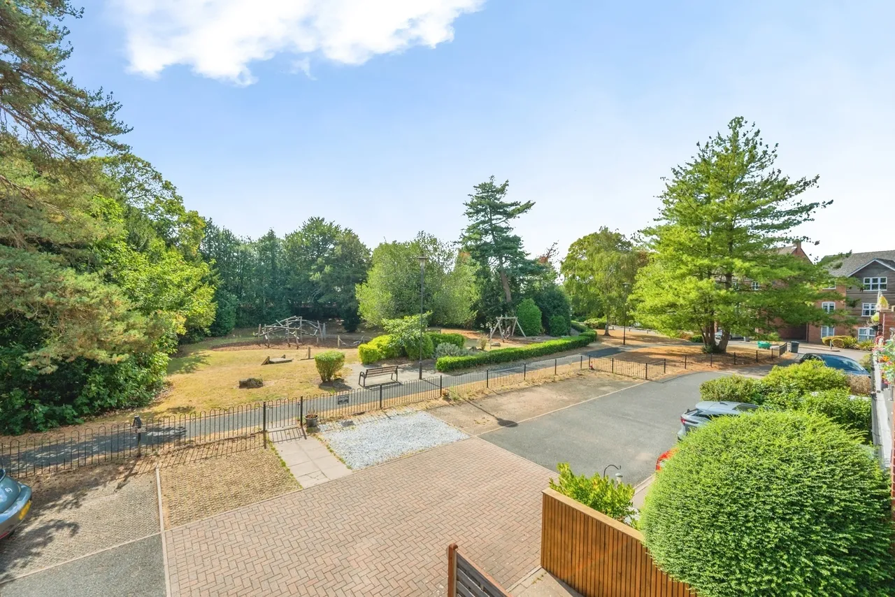 The Laurels, Fazeley, Tamworth, Staffordshire, B78, photo 31