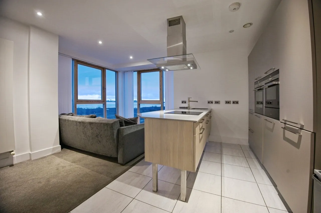 Empire Way, Cardiff Bay, Cardiff, CF11, photo 4