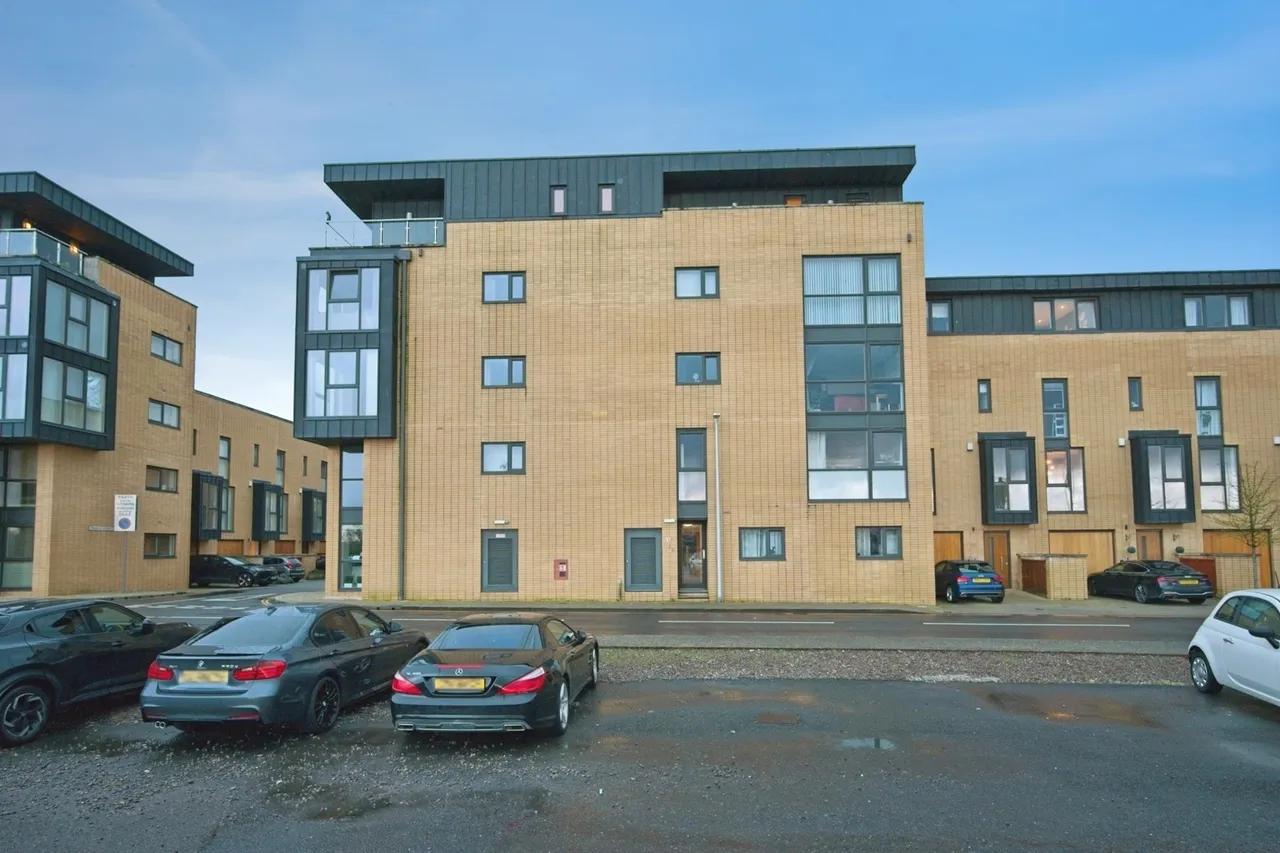 Empire Way, Cardiff Bay, Cardiff, CF11, photo 17
