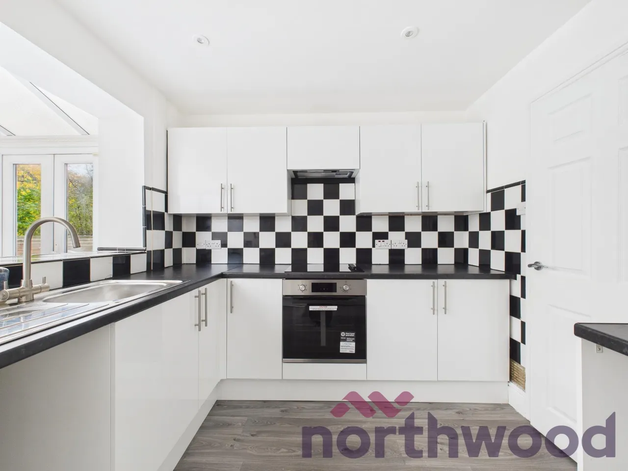 Rugby Drive, Macclesfield, SK10, photo 6