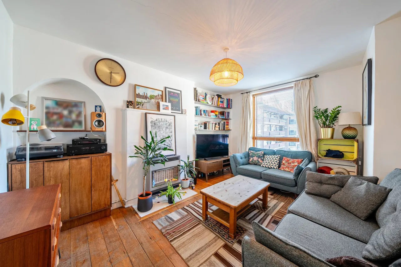 Morecambe Street, SE17, photo 2