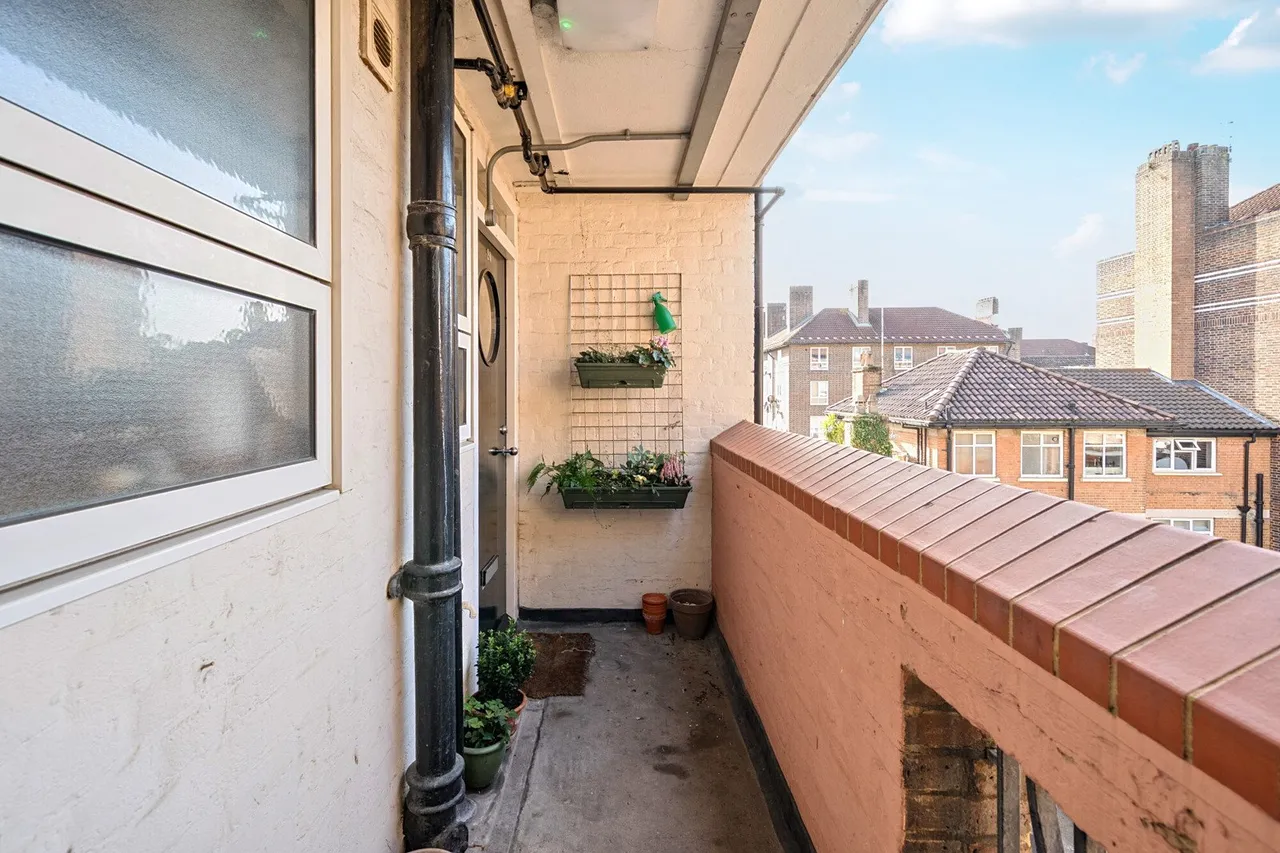Morecambe Street, SE17, photo 11