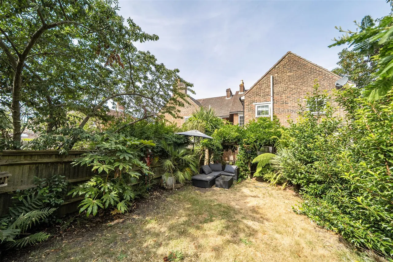 Catisfield Lane, Catisfield, Fareham, photo 4