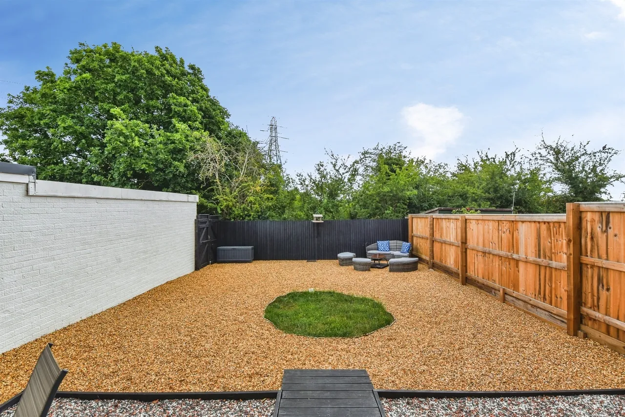Ludlow Close, Frome, BA11, photo 3