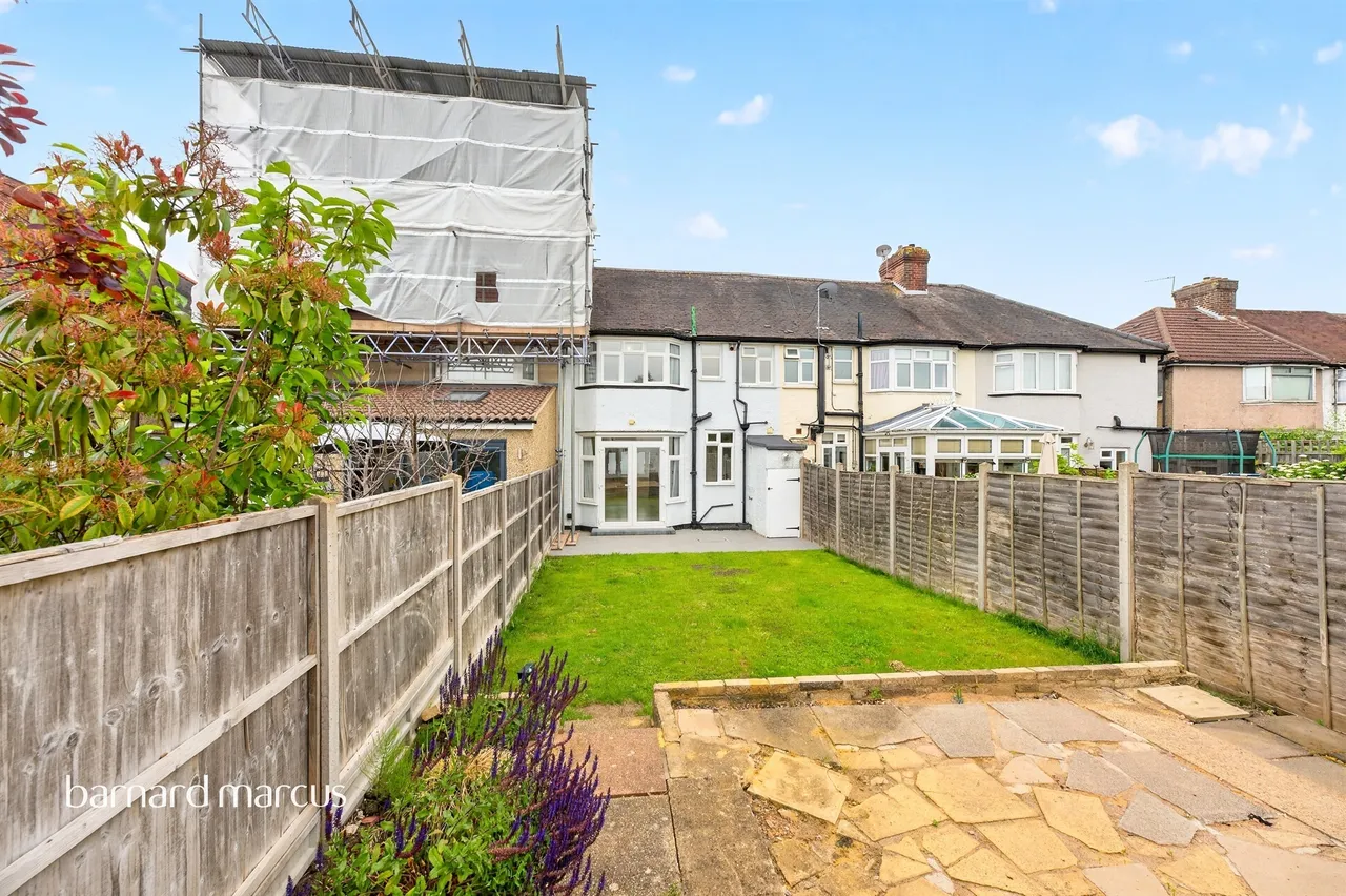 Kingston Avenue, Cheam, SM3, photo 12