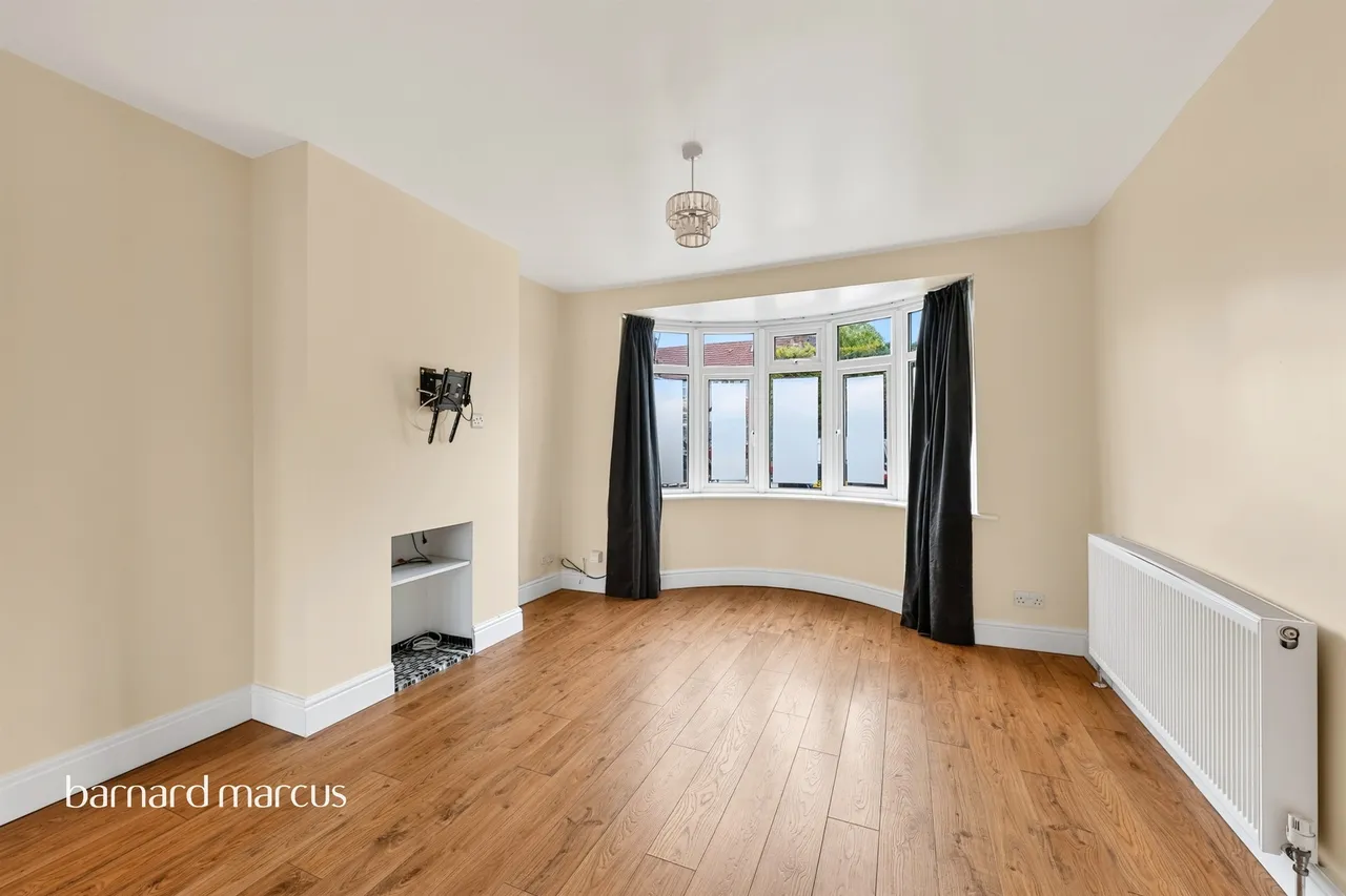 Kingston Avenue, Cheam, SM3, photo 9