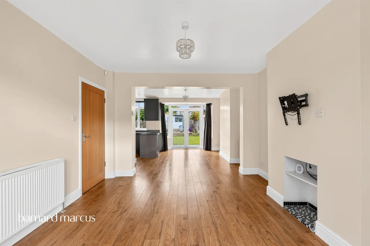 Kingston Avenue, Cheam, SM3, photo 10