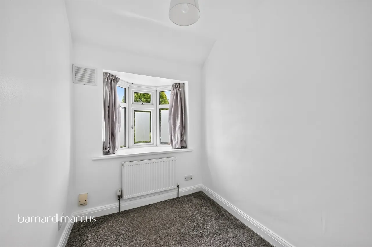 Kingston Avenue, Cheam, SM3, photo 17