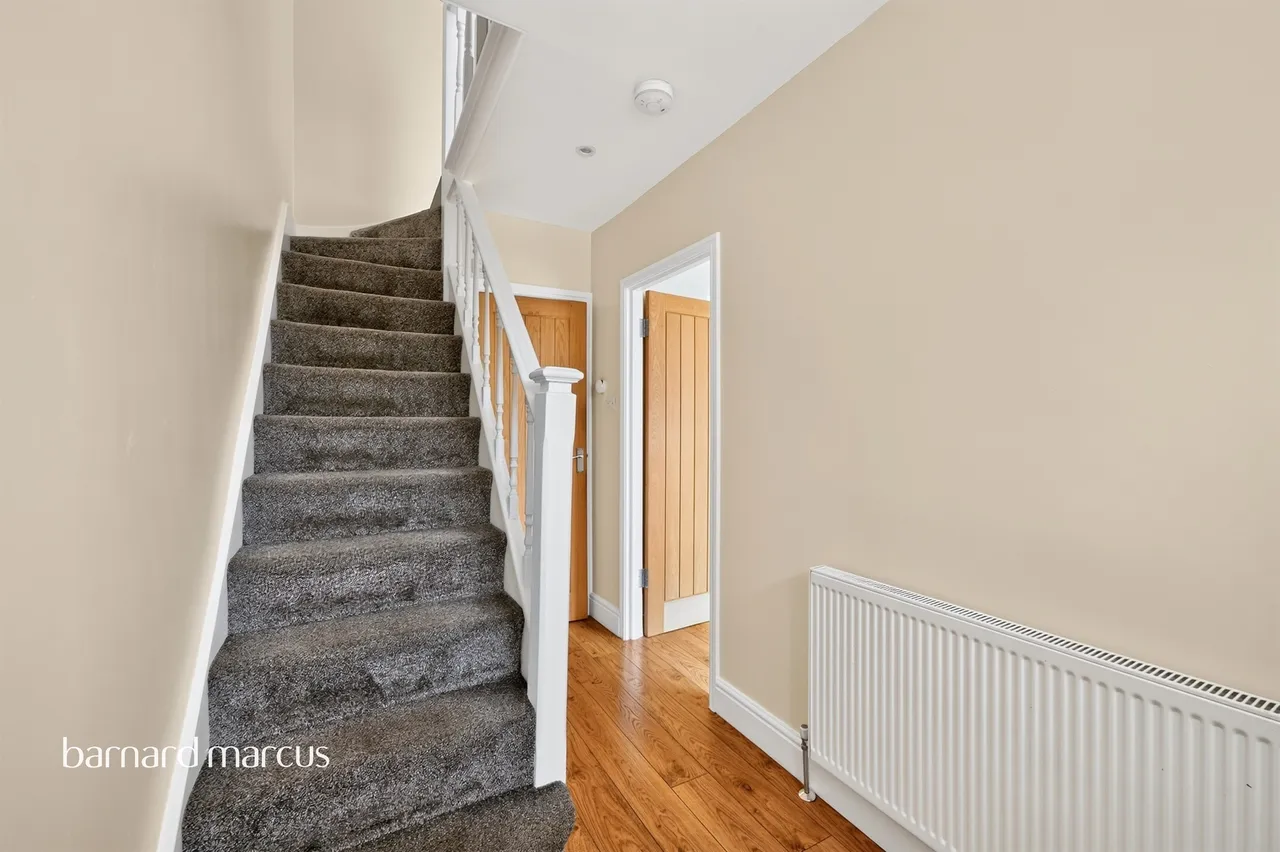 Kingston Avenue, Cheam, SM3, photo 11
