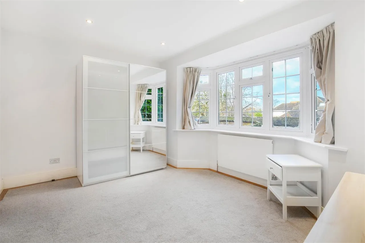 Christchurch Park, Sutton, SM2 5TT, photo 11
