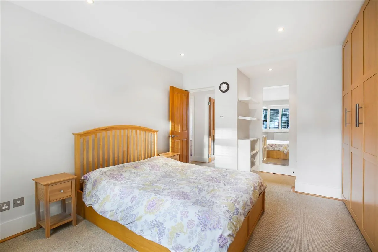 Christchurch Park, Sutton, SM2 5TT, photo 9