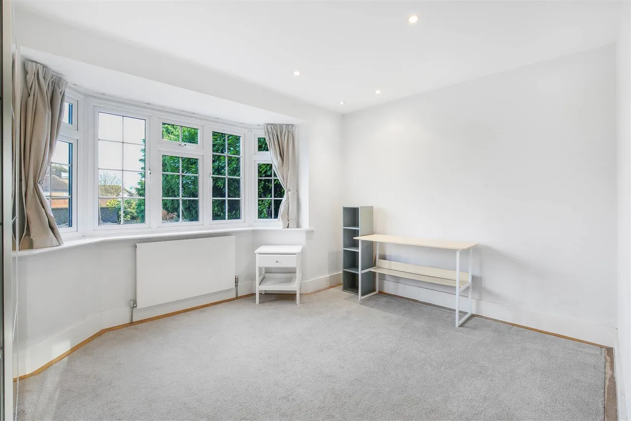 Christchurch Park, Sutton, SM2 5TT, photo 10
