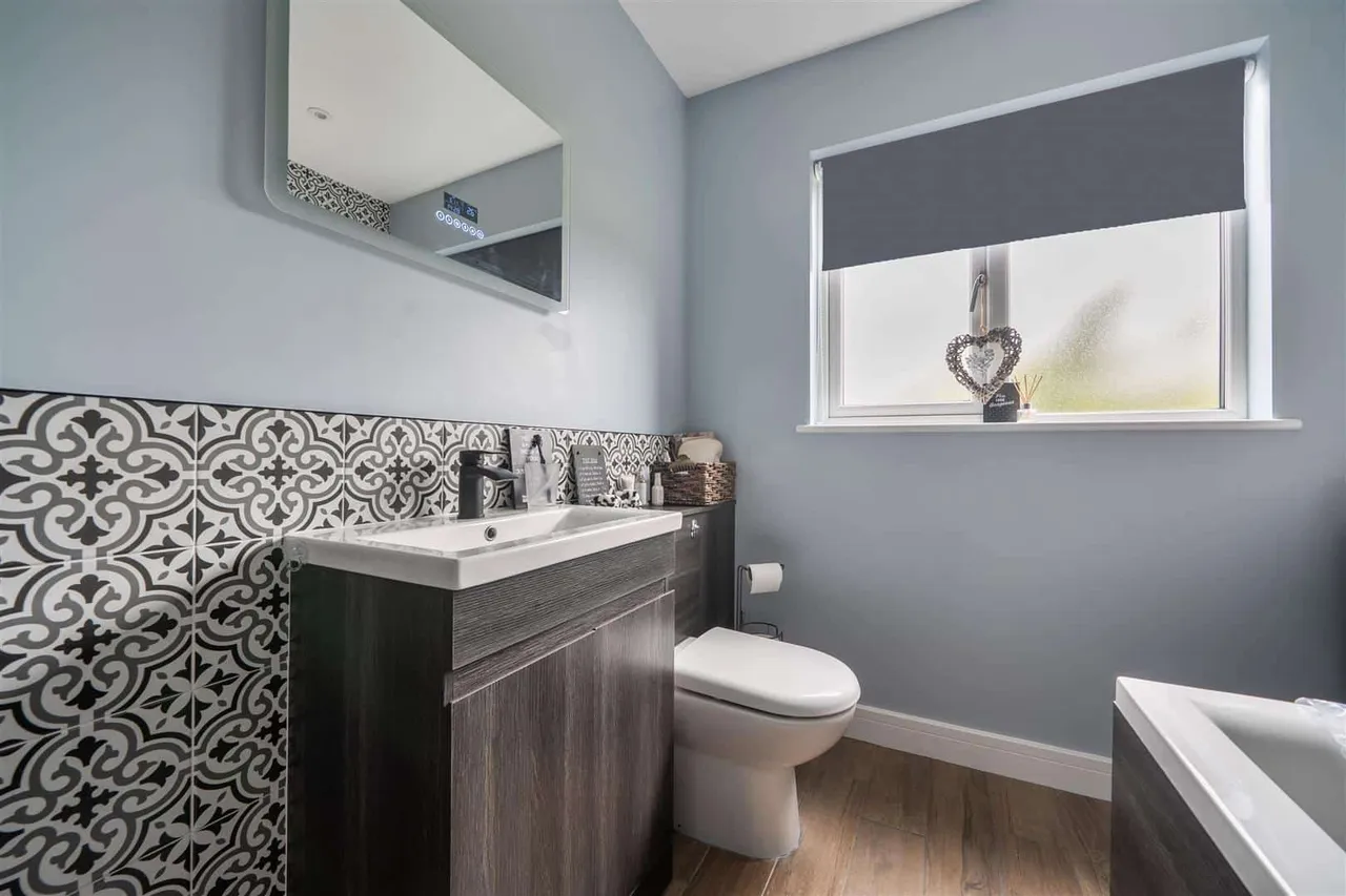 Dover Road, Sandwich, Kent, CT13 0DD, photo 20