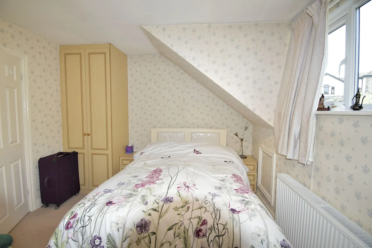 Reddish Road, High Peak, photo 7