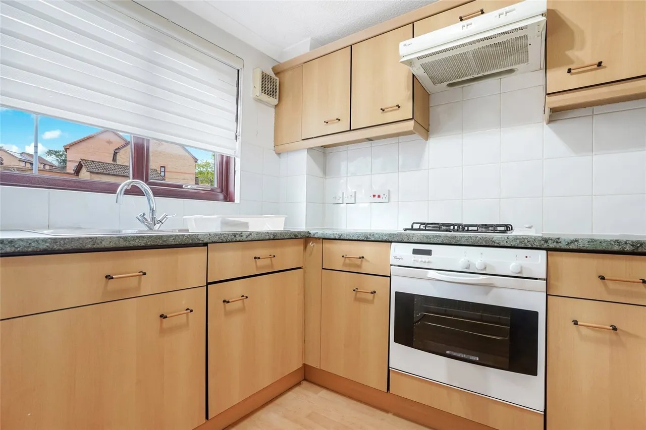 Kingshill Avenue, Cumbernauld, Glasgow, North Lanarkshire, G68, photo 8