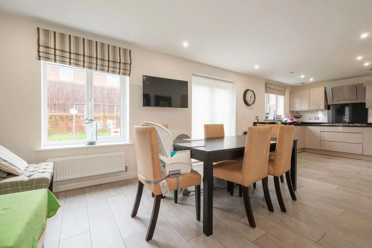 Horse Chestnut Drive, Manchester, Blackley, M9, photo 10