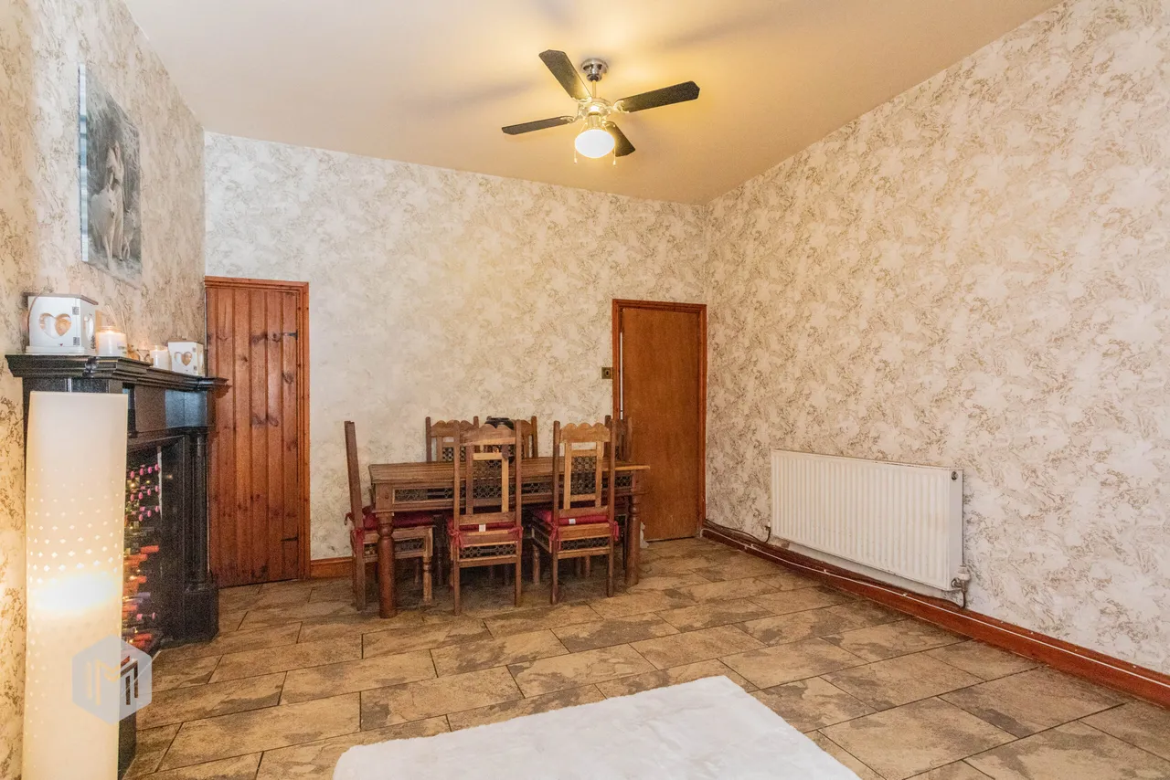 Bury Road, Tottington, Bury, BL8 3HB, photo 10