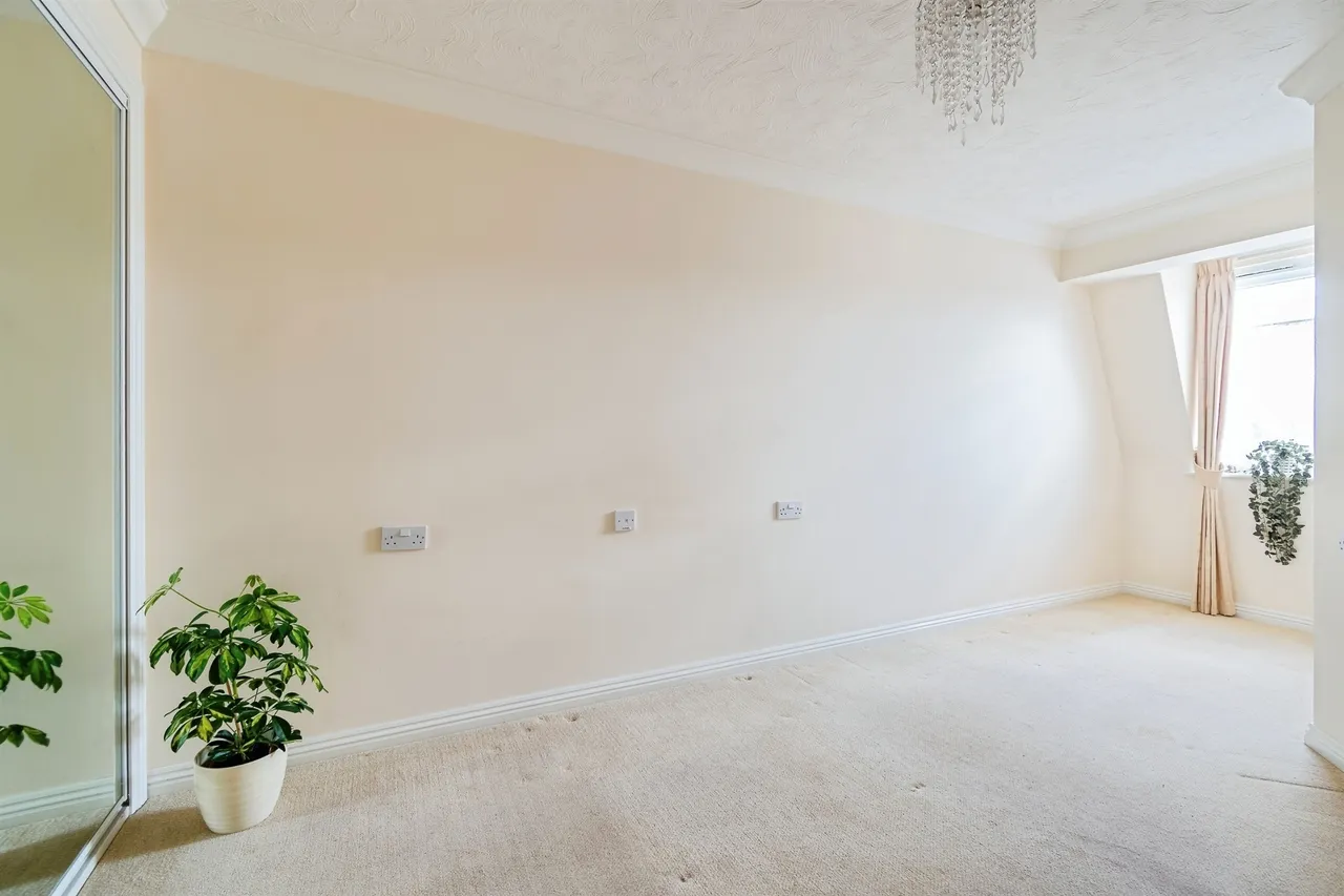 Gladstone Road, Chippenham, photo 4