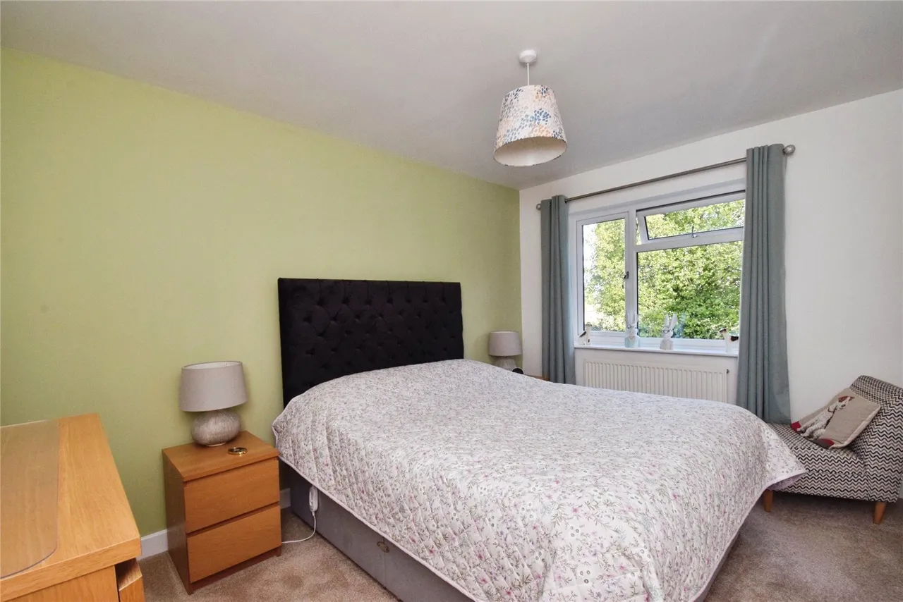 Central Avenue, Wigston, LE18, photo 17