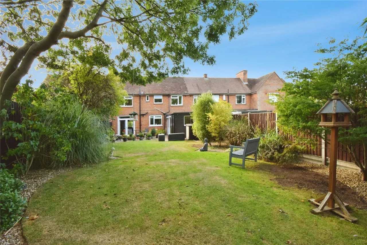 Central Avenue, Wigston, LE18, photo 21