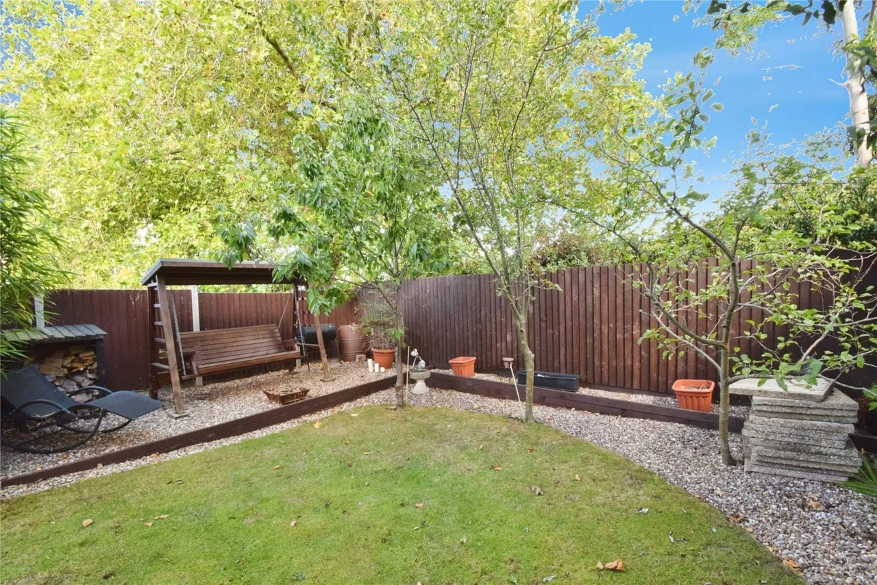 Central Avenue, Wigston, LE18, photo 22