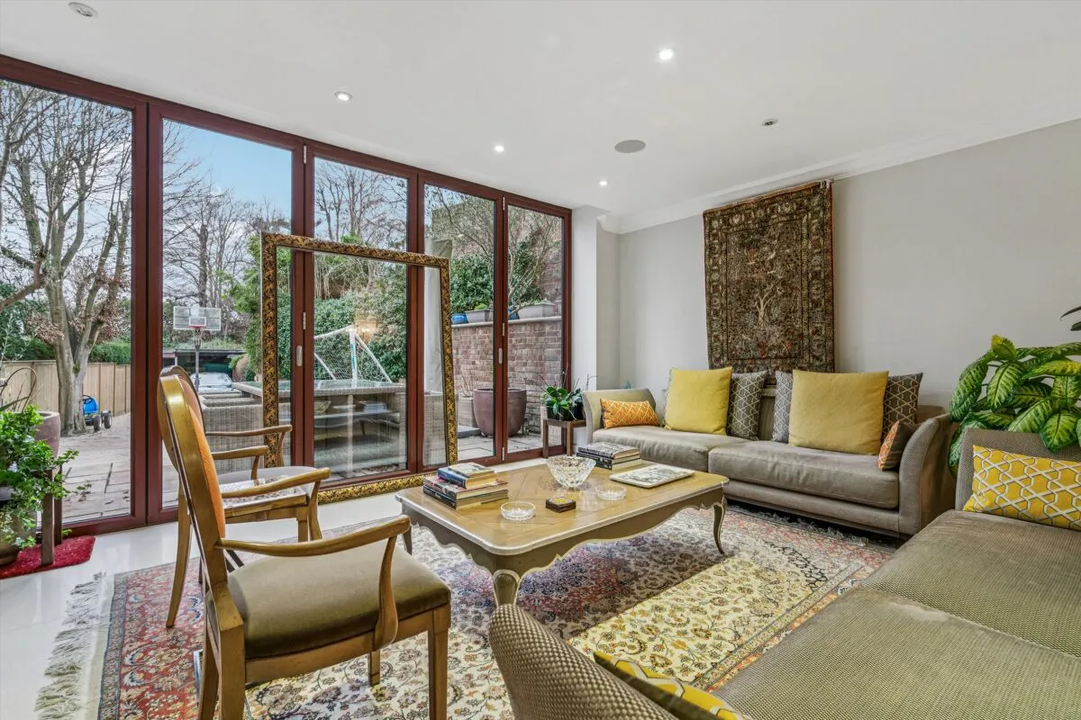 Fitzgeorge Avenue, New Malden, KT3, photo 13