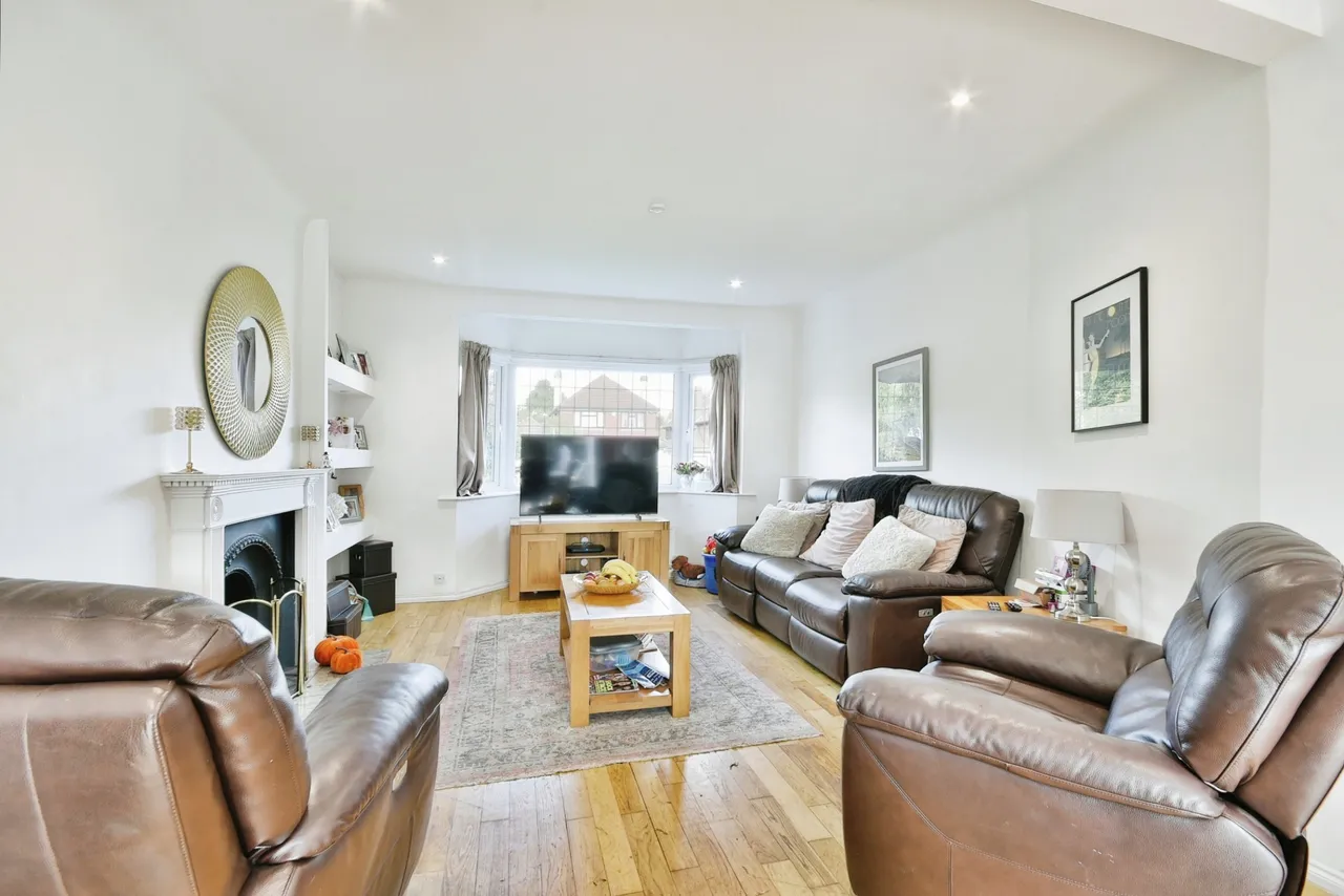 Winn Road, London, SE12, photo 5