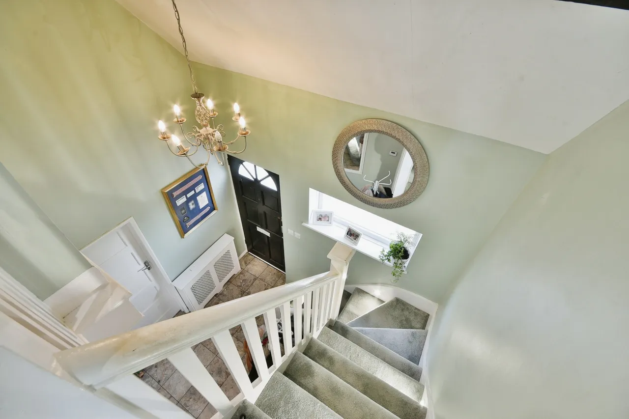 Winn Road, London, SE12, photo 13