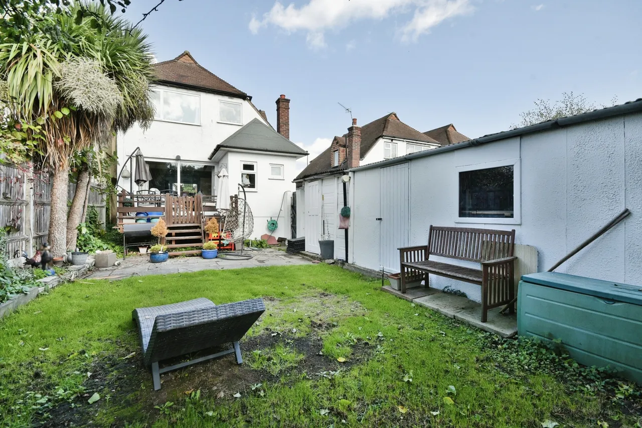Winn Road, London, SE12, photo 18