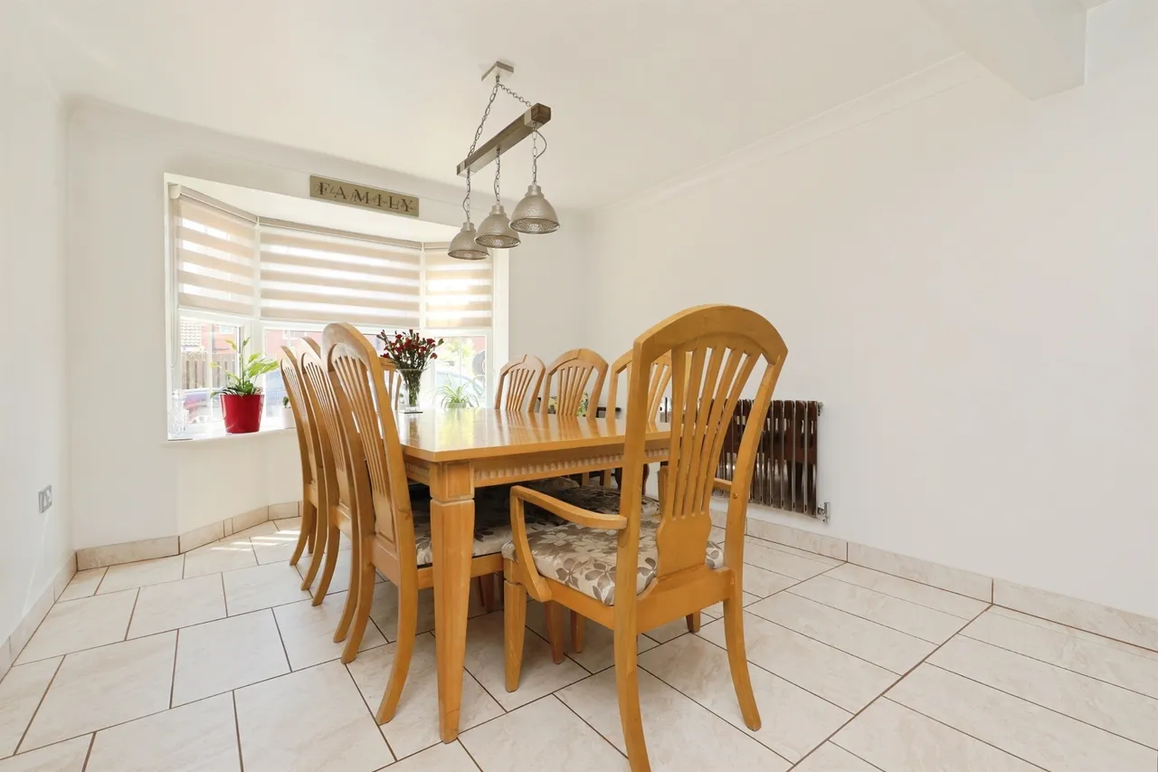 Water Fir Drive, Harworth, Doncaster, photo 5