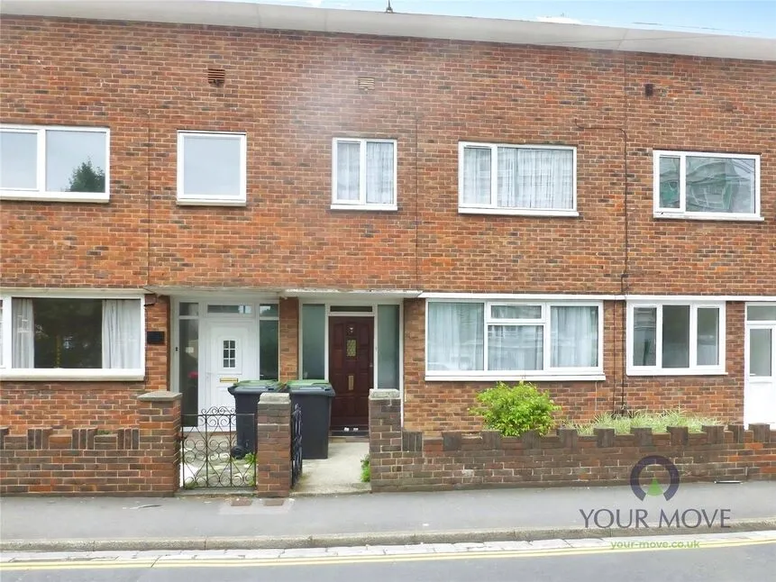 4 bed flat to rent, St. Pauls Road, Southsea, PO5