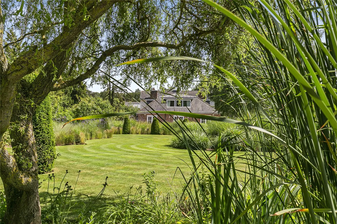 Wild Hill Road, Woodside, Hertfordshire, AL9 6DD, photo 52