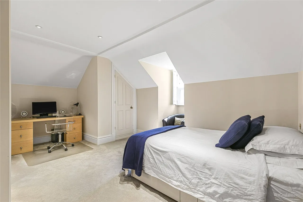 Wild Hill Road, Woodside, Hertfordshire, AL9 6DD, photo 41