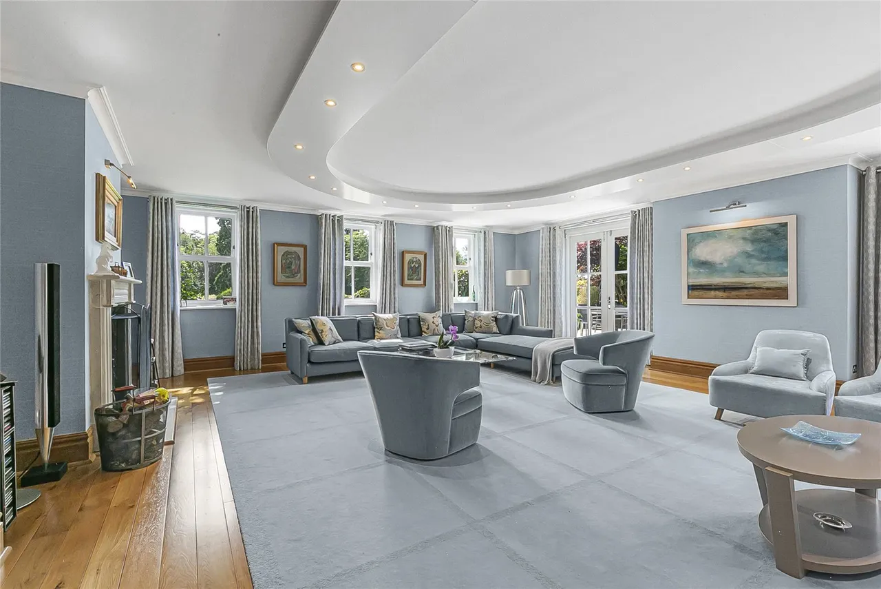 Wild Hill Road, Woodside, Hertfordshire, AL9 6DD, photo 17