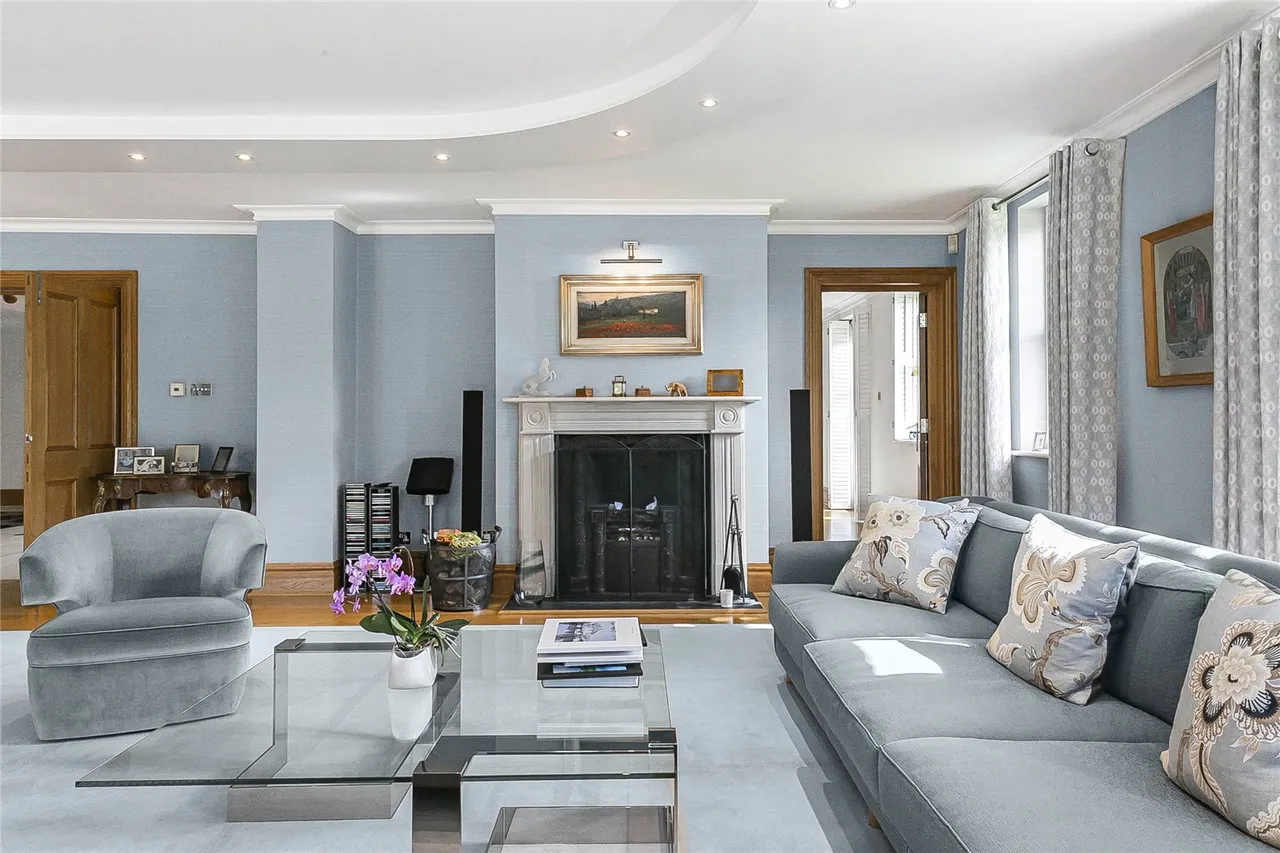Wild Hill Road, Woodside, Hertfordshire, AL9 6DD, photo 18
