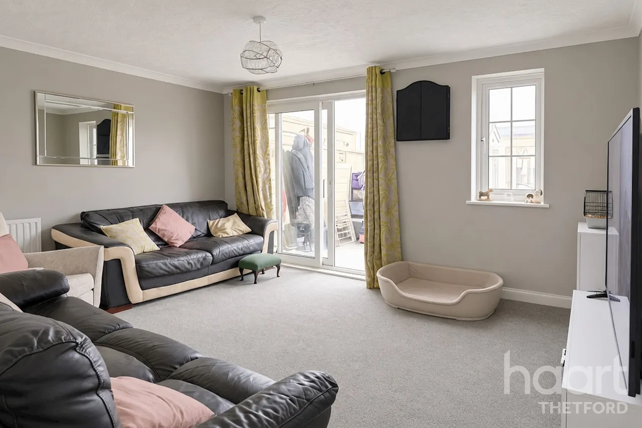 Sturdee Close, Thetford, IP24, photo 2