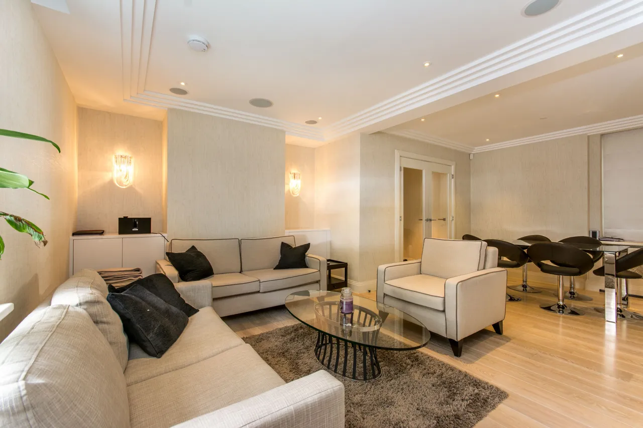 1 Manor Apartments, 40-42 Abbey Road, London, photo 2