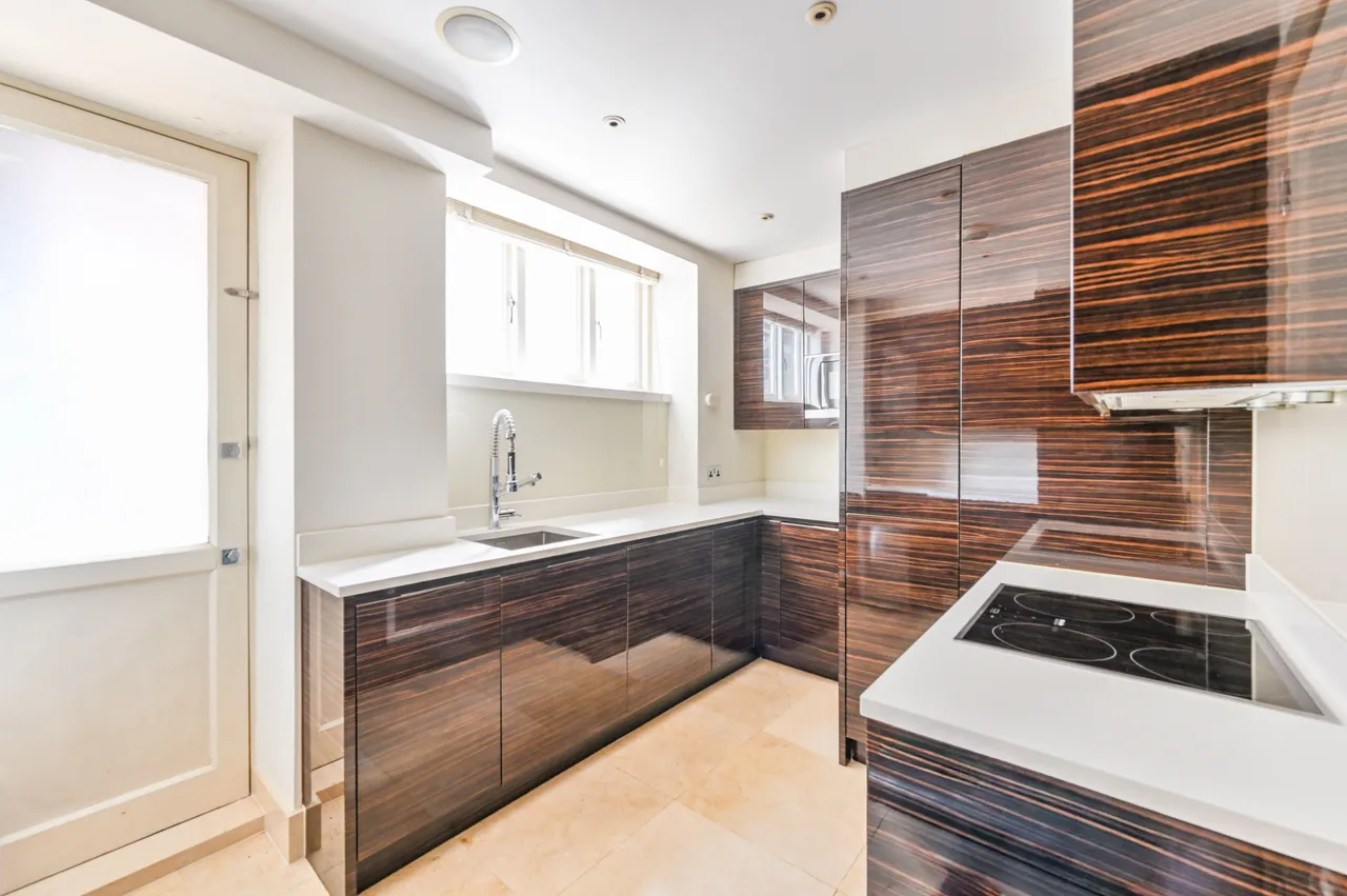 1 Manor Apartments, 40-42 Abbey Road, London, photo 6